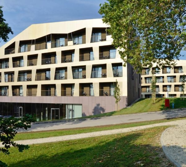 Hotel Well**** Family