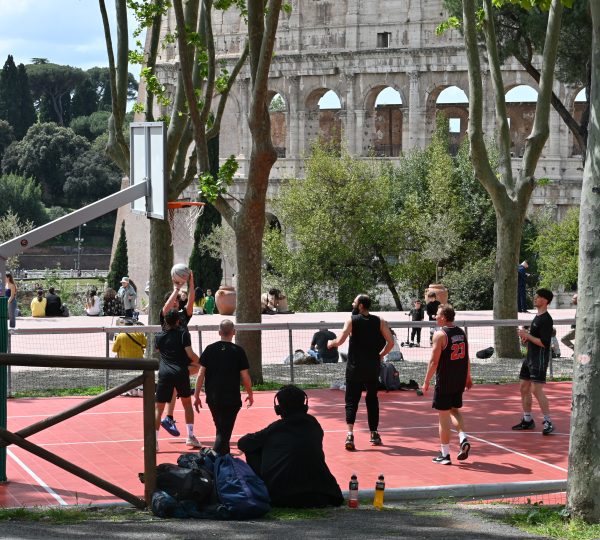 Košarka pri Koloseju