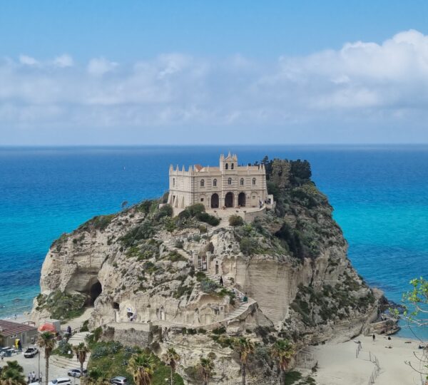 Santa Maria dell'isola