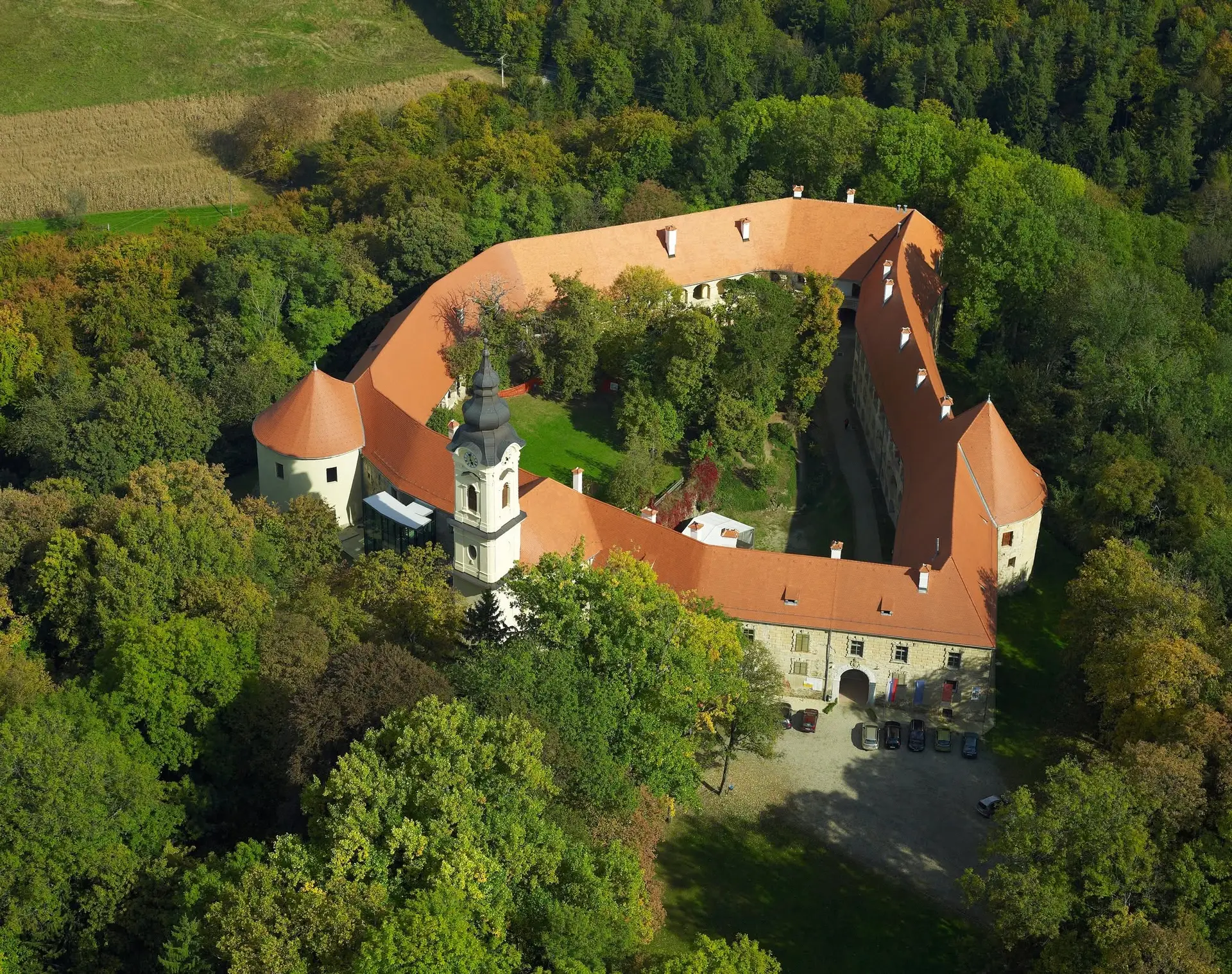Grad Grad (Krajinski park Goričko)